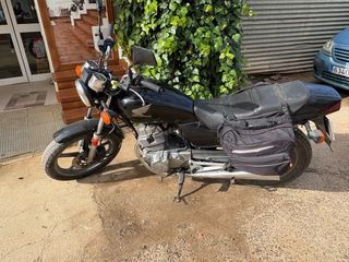 Honda 250cc Fiable y Económica