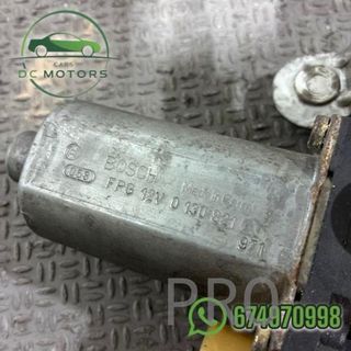 0130821 elevalunas delantero derecho MEGANE I