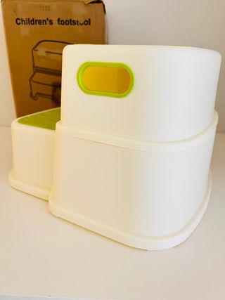 Banco infantil 2 degraus com caixa