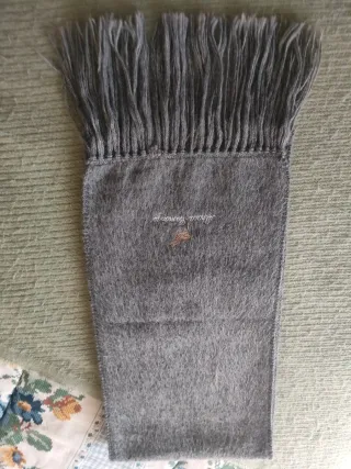 Bufanda de alpaca.Color gris. Unisex. Nueva