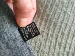 Bufanda de alpaca.Color gris. Unisex. Nueva