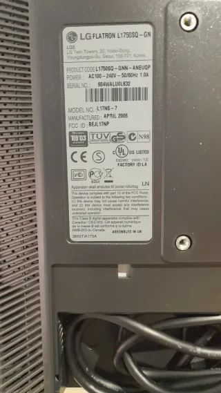 Monitor LG Flatron L1750SQ Plata