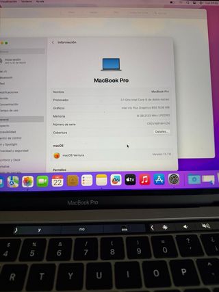 MacBook Pro 13” 8GB 256GB