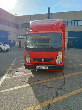 Renault maxity  2007