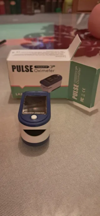 Pulsioxímetro de Dedo LK87