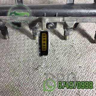 9628982980 rampa inyección Ford mondeo  2.0i 145cv