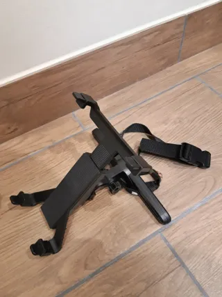 Soporte tablet reposacabezas coche