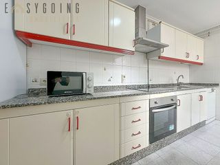 Piso en alquiler en Centro en Santa Pola