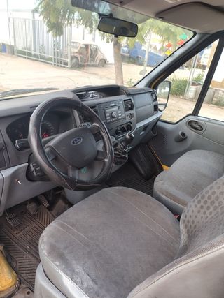Ford Transit 2013
