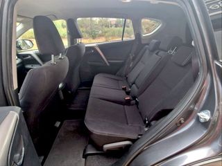 TOYOTA Rav4 2.0D 150D 2WD Advance