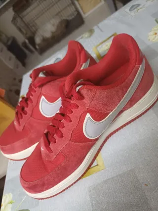Nike Air Force 1 Rojas