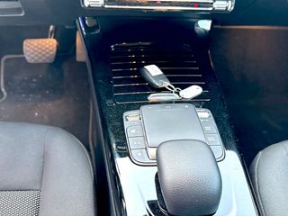 MERCEDES-BENZ Clase A A 200 d