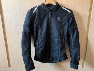 Equipación moto mujer Alpinestars / Bering / HJC