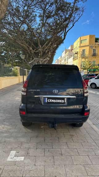 Toyota Land Cruiser 120 2008