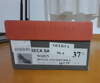 Zapatos de tacón Rebecca Sanver dorados/plateados