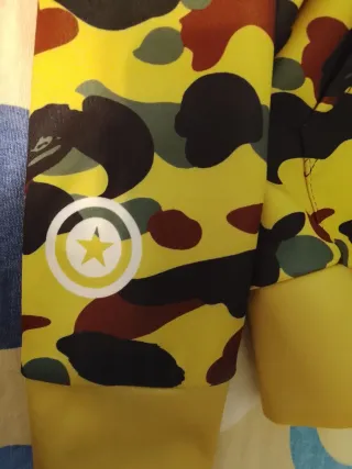 Sudadera Bape Camuflaje Tiburón Amarillo