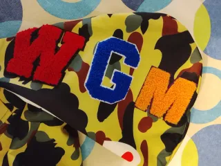 Sudadera Bape Camuflaje Tiburón Amarillo