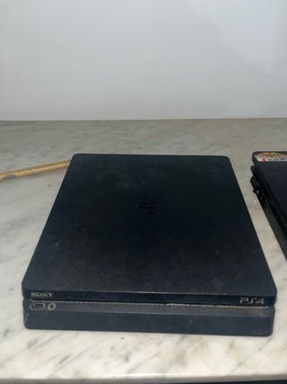 PS4 (PlayStation 4) Negra