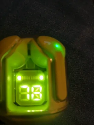 Cascos Bluetooth Amarillos