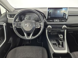 TOYOTA RAV4 220H BUSINESS