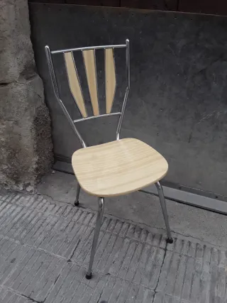 Silla Vintage Metal y Madera Beige