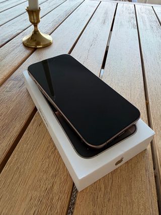 iPhone 16 Pro 128GB Dorado