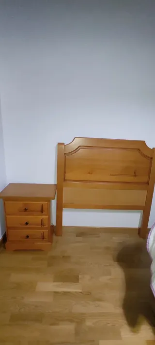 Cabecero 90cm y Mesita de Noche Madera
