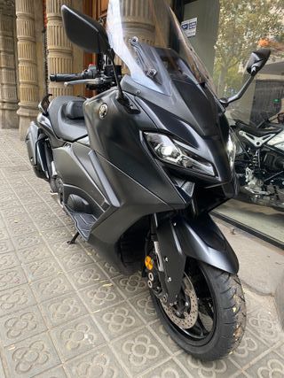 Yamaha TMAX 2022 - 24965 km