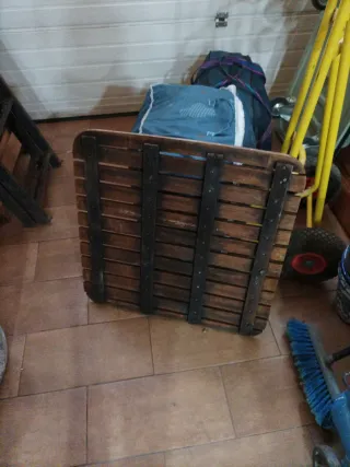 Soporte de madera para baño