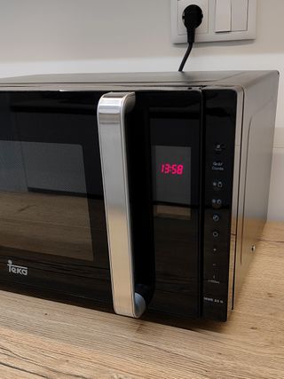 MICROONDAS + Grill Teka MWE 23G Negro