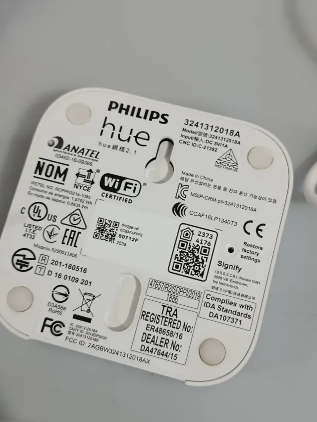Lâmpadas LED Philips Hue White and Color G2Y4118