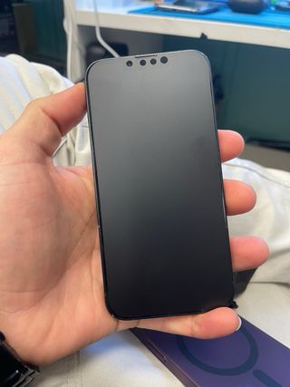 iPhone 13 256GB con Batería 77%