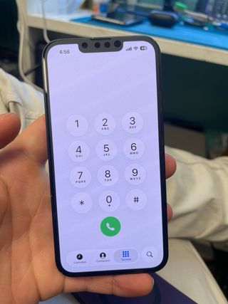 iPhone 13 256GB con Batería 77%