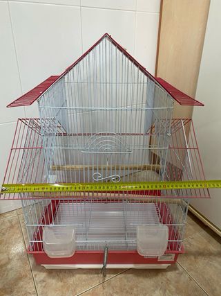Jaula grande para pájaros Yommy con accesorios