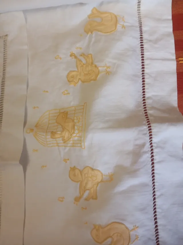Juego cuna lino bordado mano nuevo