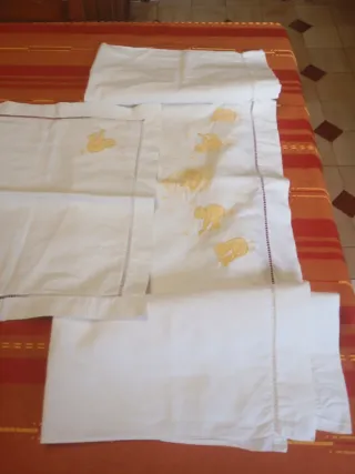 Juego cuna lino bordado mano nuevo