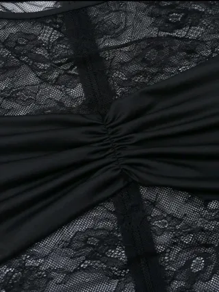 Vestido negro encaje manga larga