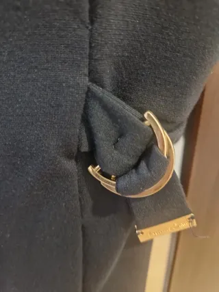 Vestido azul marino Massimo Dutti con detalles dor