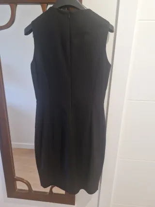 Vestido azul marino Massimo Dutti con detalles dor