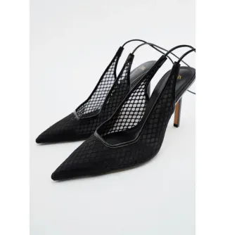 Zapatos de tacón Zara negros malla