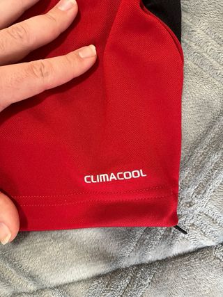 Chaqueta Adidas Retro Talla XL Roja y Negra