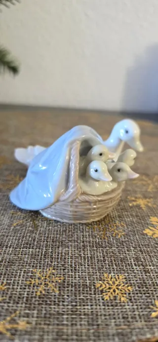Figura Lladro Oca con Crías Porcelana