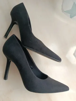 Zapatos de tacón negros Lefties