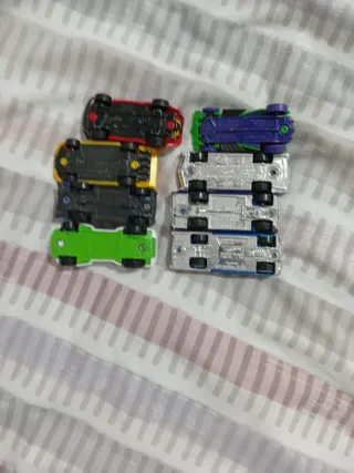 8 Coches Hot Wheels