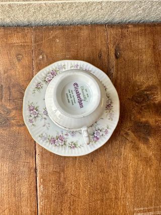 Taza de porcelana inglesa Elizabethan
