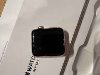 Apple Watch Series 3 Rosa 38 mm Gold aluminum