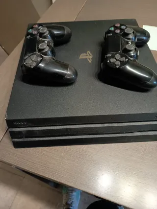 PlayStation 4 Pro Negra