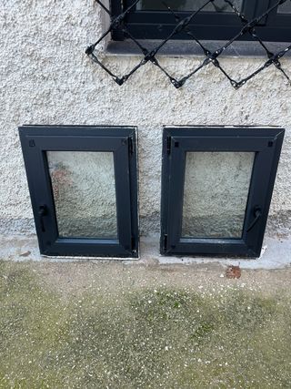 Ventanas de aluminio gris