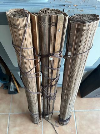 Estor de madera enrollable