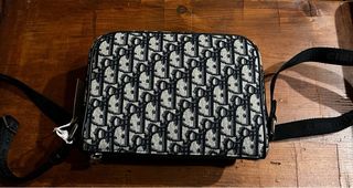 Borsa Dior Uomo Beige e Nera